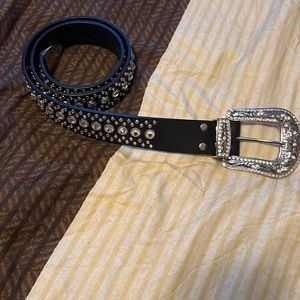 Studded belt size large. Black